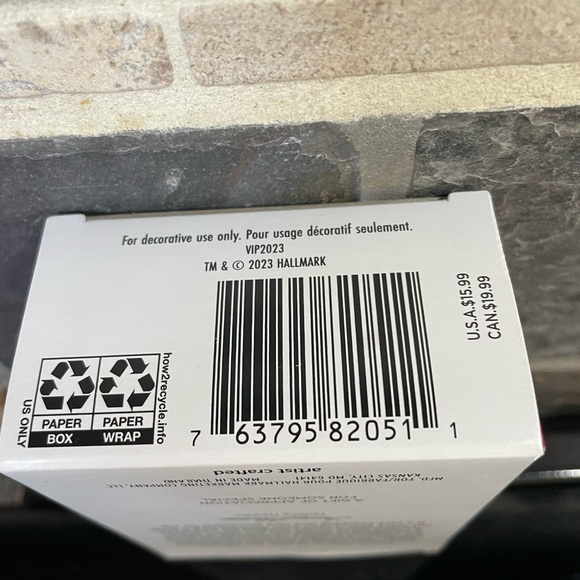 EUC Hallmark Festive snowman ornament 2023 limited edition series - Picture 4 of 4